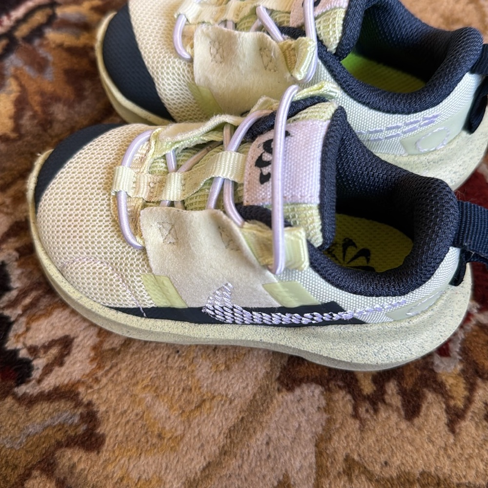 Nike kids Crater Impact shoe 5c